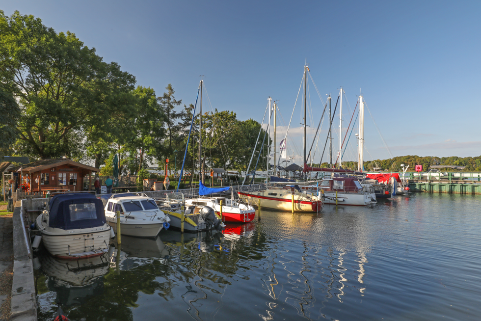 Hafen Kamp und Wasserwanderrastplatz_3