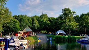 Wasserwanderrast- und Zeltplatz Peene-Hafen-Stolpe